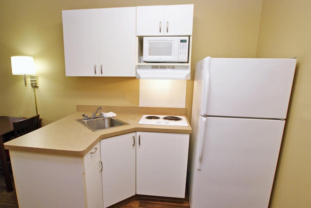 Extended America Select - Des Moines - Urbandale Hotel 2*